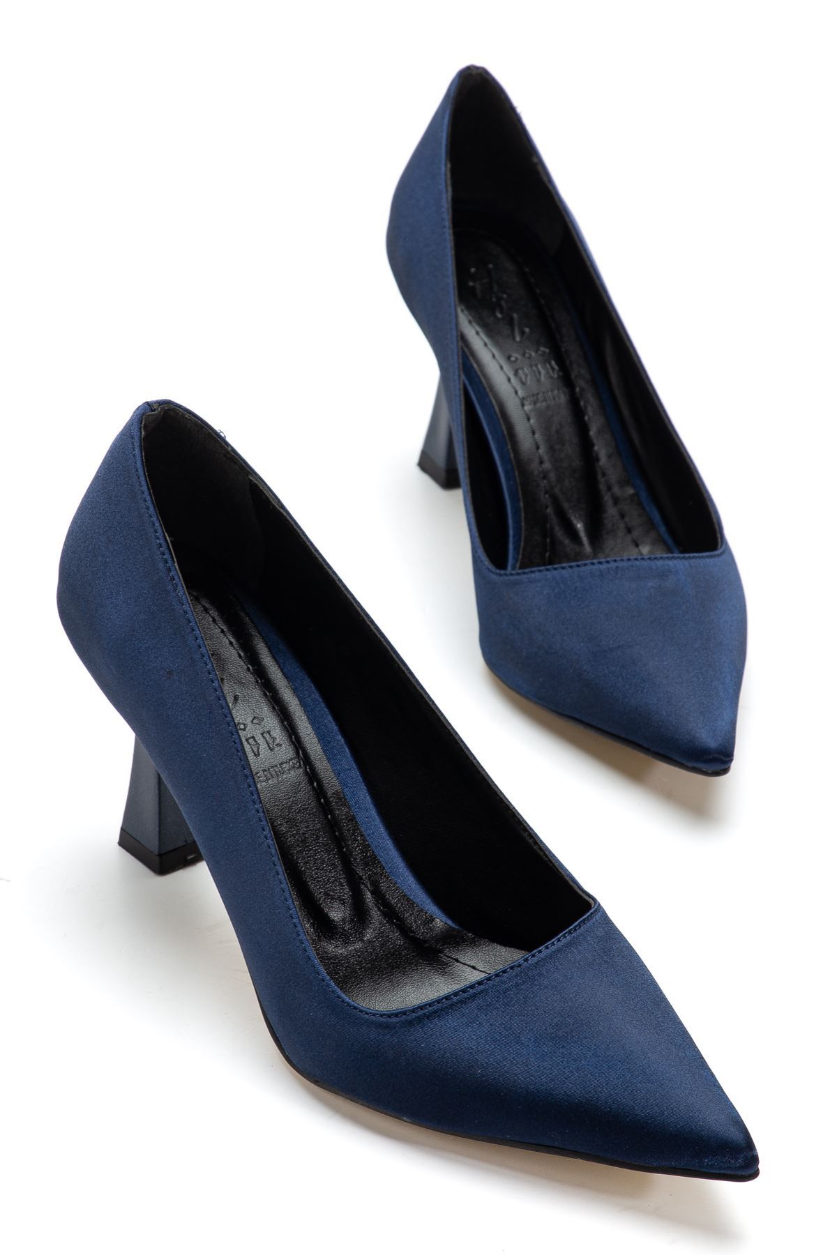 Kadın Lacivert Saten Sivri Burun İnce Topuklu Stiletto