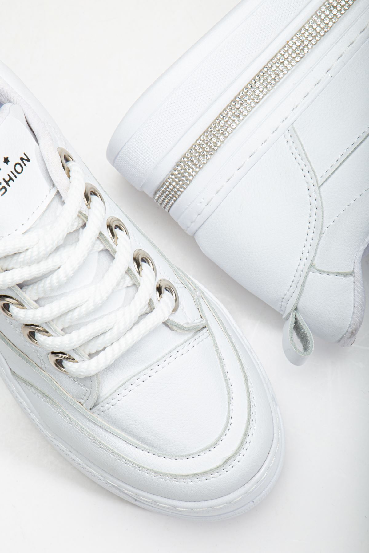 Granes Kadın Beyaz Gizli Topuk Sneaker