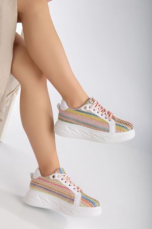 Mavis Beyaz - Renkli Kalın Tabanlı Hasır Detaylı Sneakers