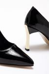 Kadın Siyah Rugan Gold Ökçe Sivri Burun İnce Topuklu Stiletto